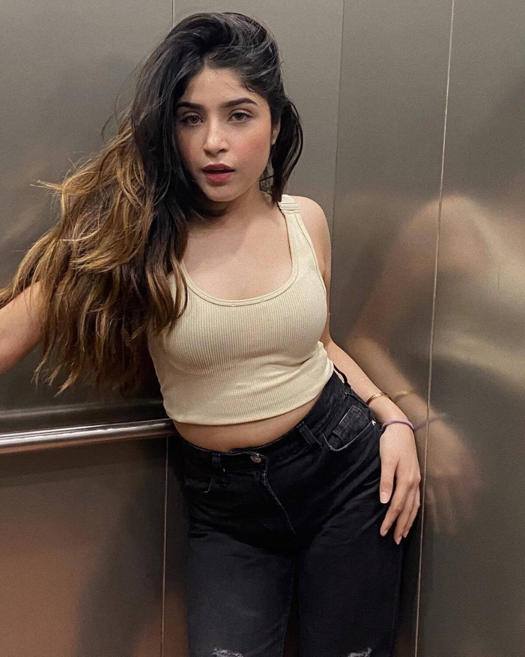 Image gallery marquee